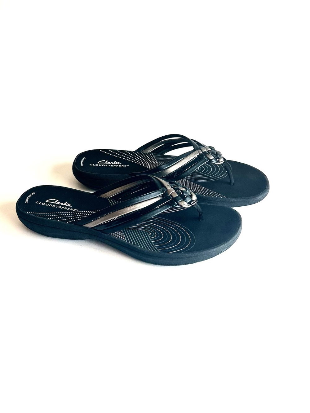 Clark’s Black Gray Leather Rubber Outsole Flip Flops Sandals size 9